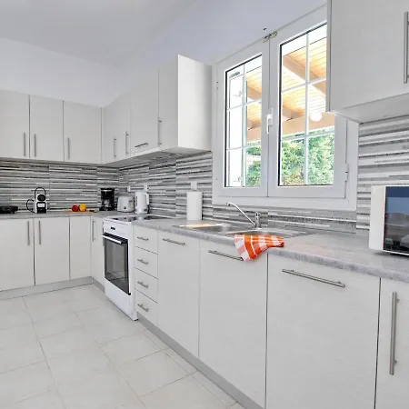 Afroditi, Spartia, Kefalonia